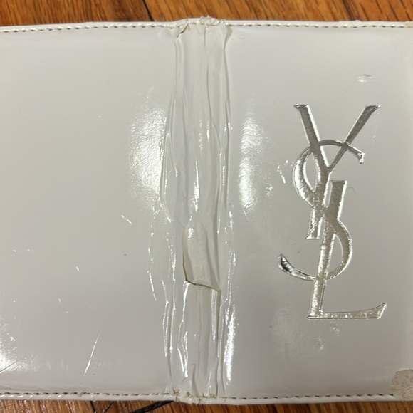 Yves Saint Laurent Card Case with box - Picture 8 of 8